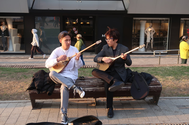 Street performers